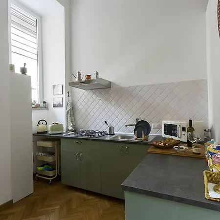 Margherita A Chiaia *